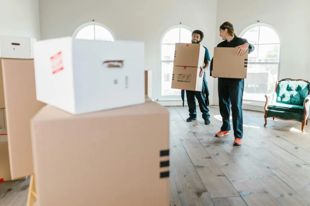 Uttam cargo packers and movers in masjid Bandar